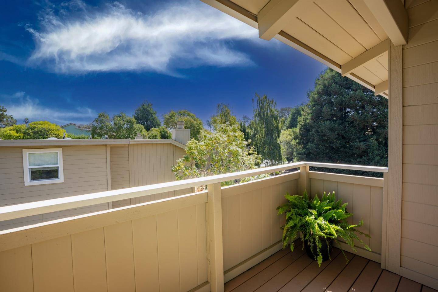 Detail Gallery Image 27 of 39 For 109 Vineyard Ct, Aptos,  CA 95003 - 2 Beds | 2/1 Baths