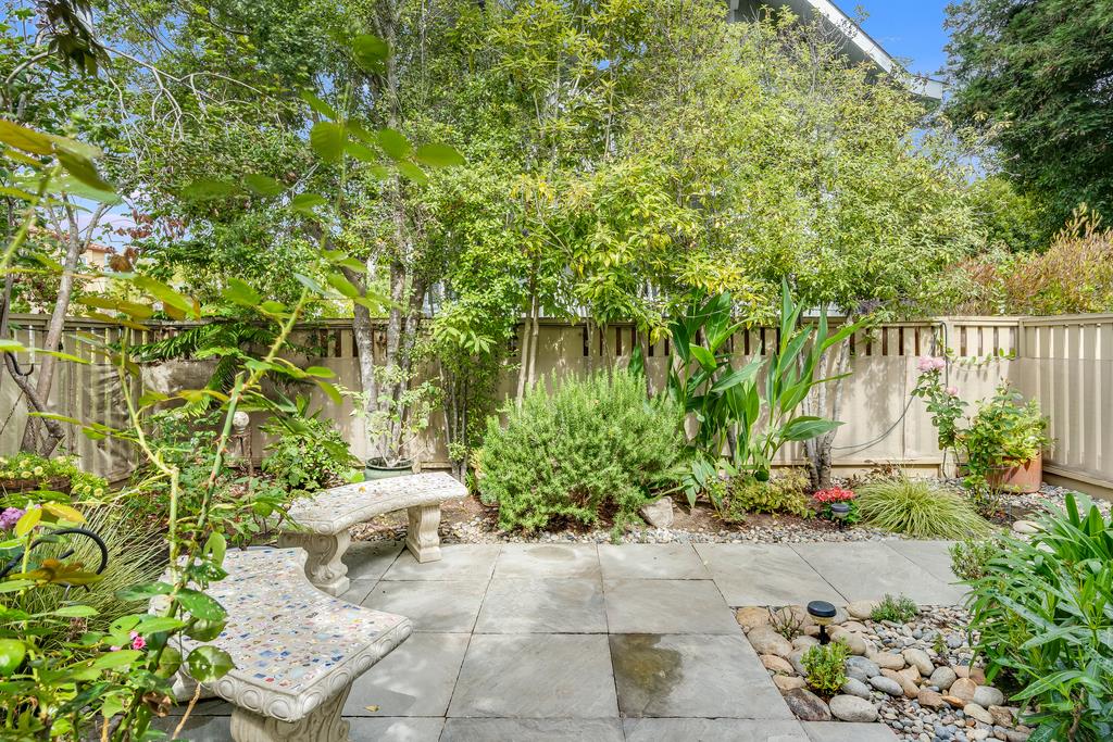 Detail Gallery Image 34 of 39 For 109 Vineyard Ct, Aptos,  CA 95003 - 2 Beds | 2/1 Baths