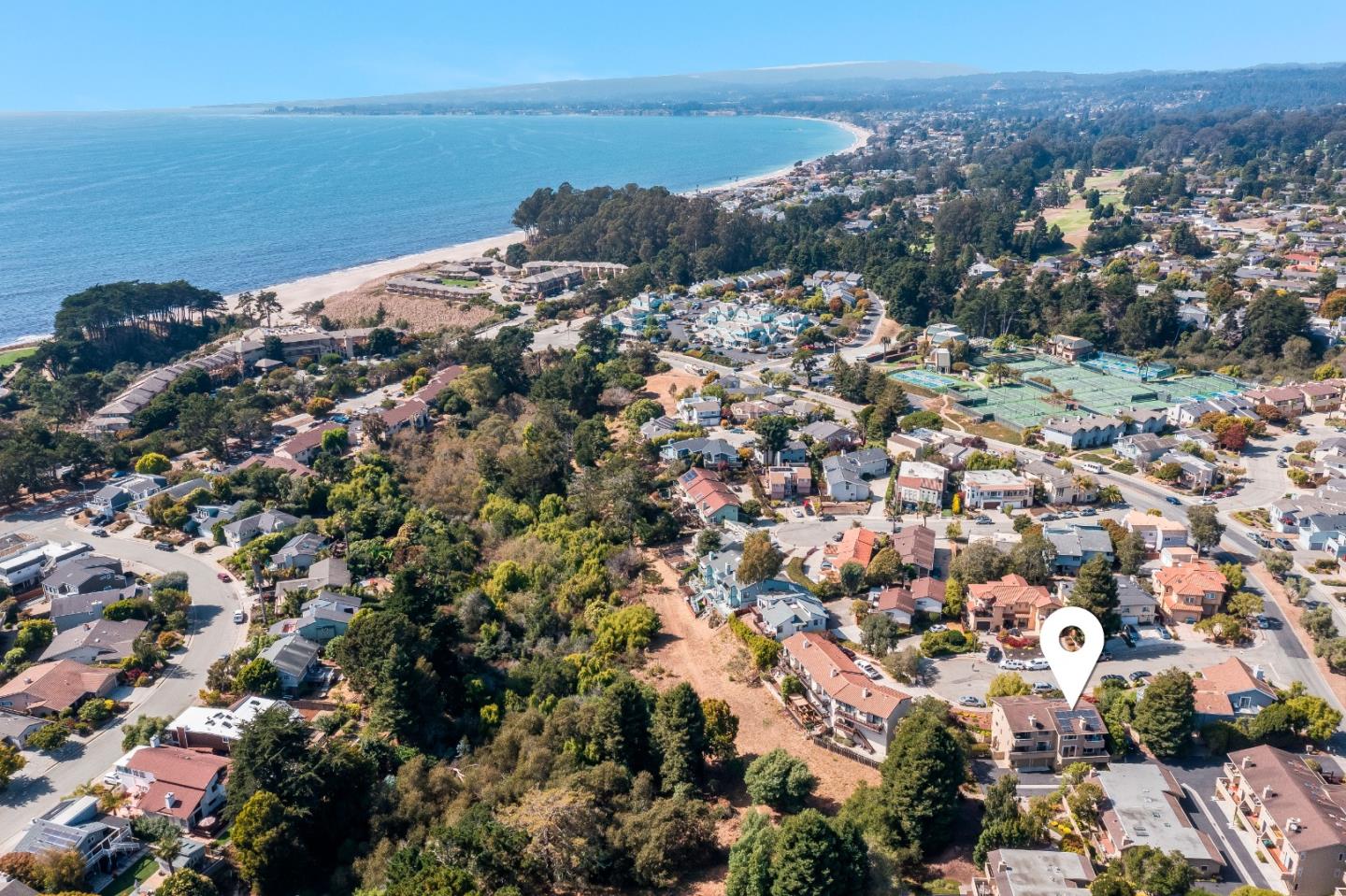 Detail Gallery Image 5 of 39 For 109 Vineyard Ct, Aptos,  CA 95003 - 2 Beds | 2/1 Baths