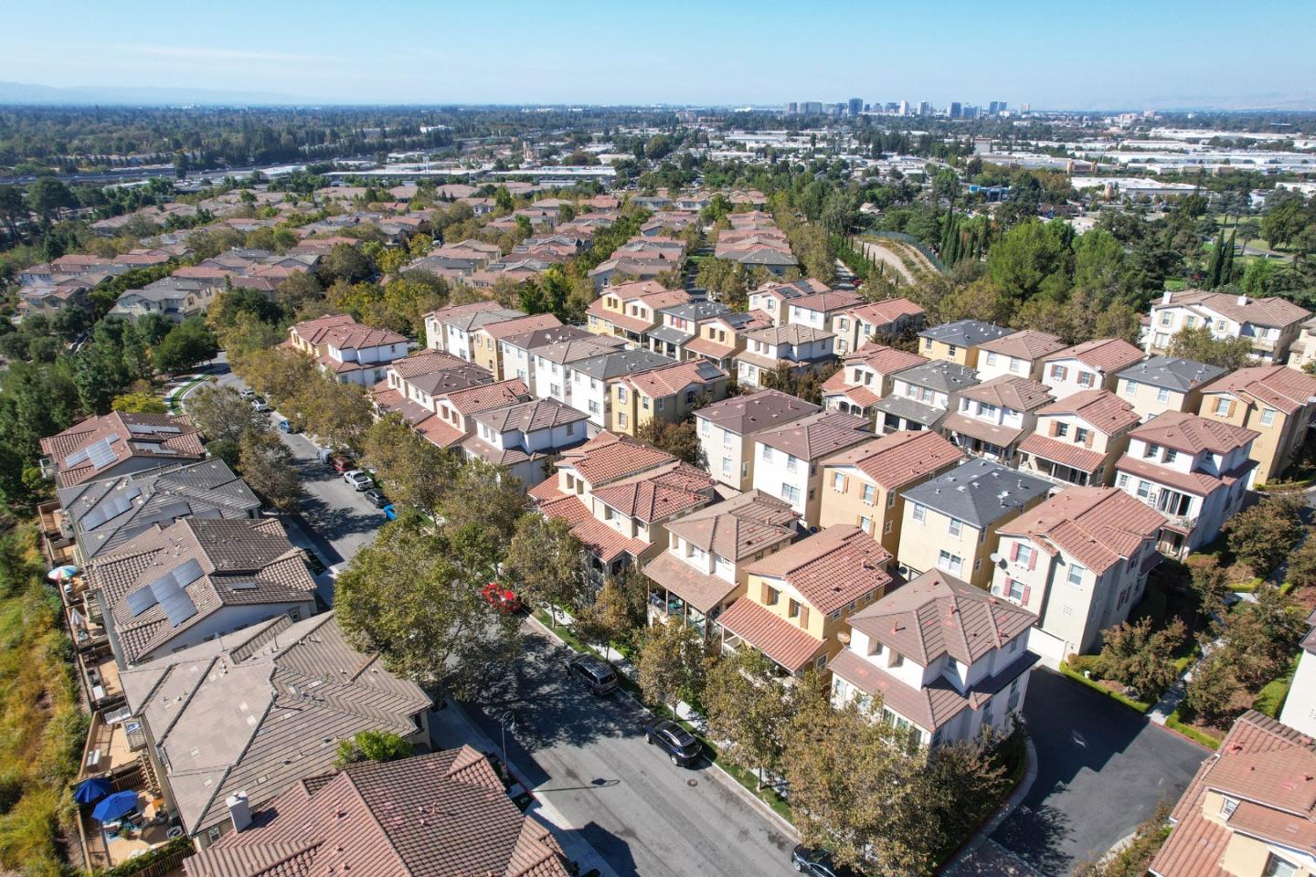 Detail Gallery Image 25 of 31 For 2393 Plateau Dr, San Jose,  CA 95125 - 3 Beds | 3 Baths