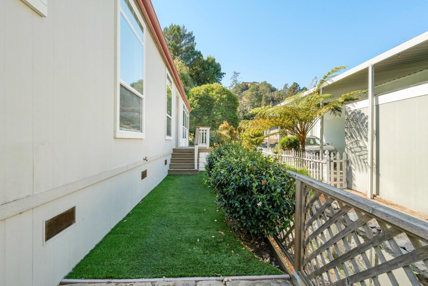 Detail Gallery Image 34 of 65 For 444 Whispering Pines Dr #127,  Scotts Valley,  CA 95066 - 3 Beds | 2 Baths