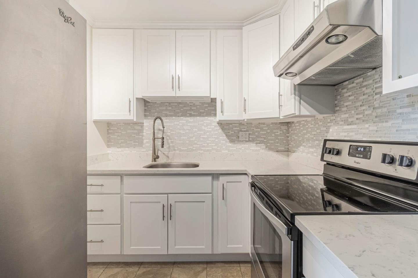 Detail Gallery Image 3 of 15 For 1614 Hudson St #318,  Redwood City,  CA 94061 - 0 Beds | 1 Baths