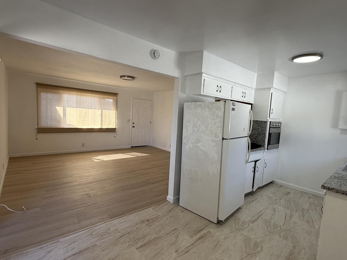 Detail Gallery Image 10 of 15 For 861 Burbank Dr, Santa Clara,  CA 95051 - 2 Beds | 1 Baths