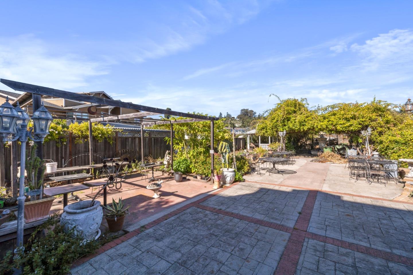 Detail Gallery Image 27 of 74 For 8041 Soquel Dr, Aptos,  CA 95003 - – Beds | – Baths