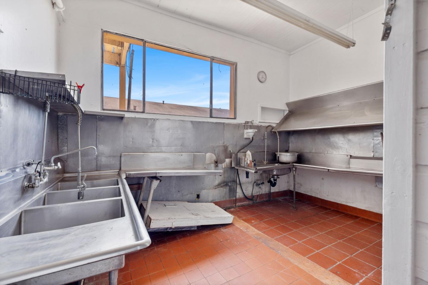 Detail Gallery Image 40 of 74 For 8041 Soquel Dr, Aptos,  CA 95003 - – Beds | – Baths