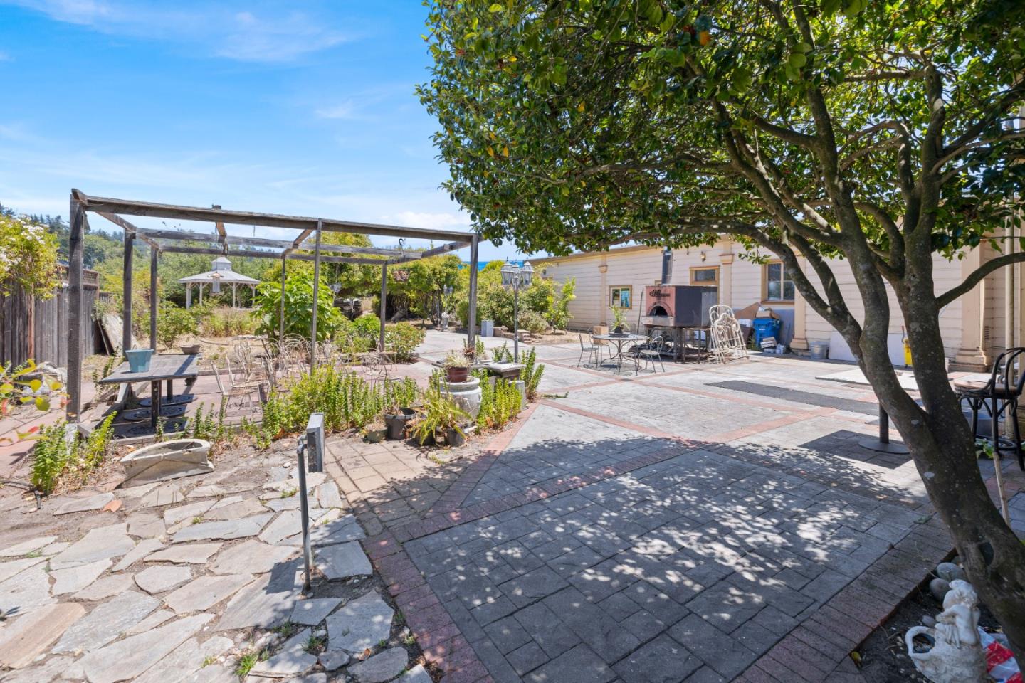 Detail Gallery Image 67 of 74 For 8041 Soquel Dr, Aptos,  CA 95003 - – Beds | – Baths