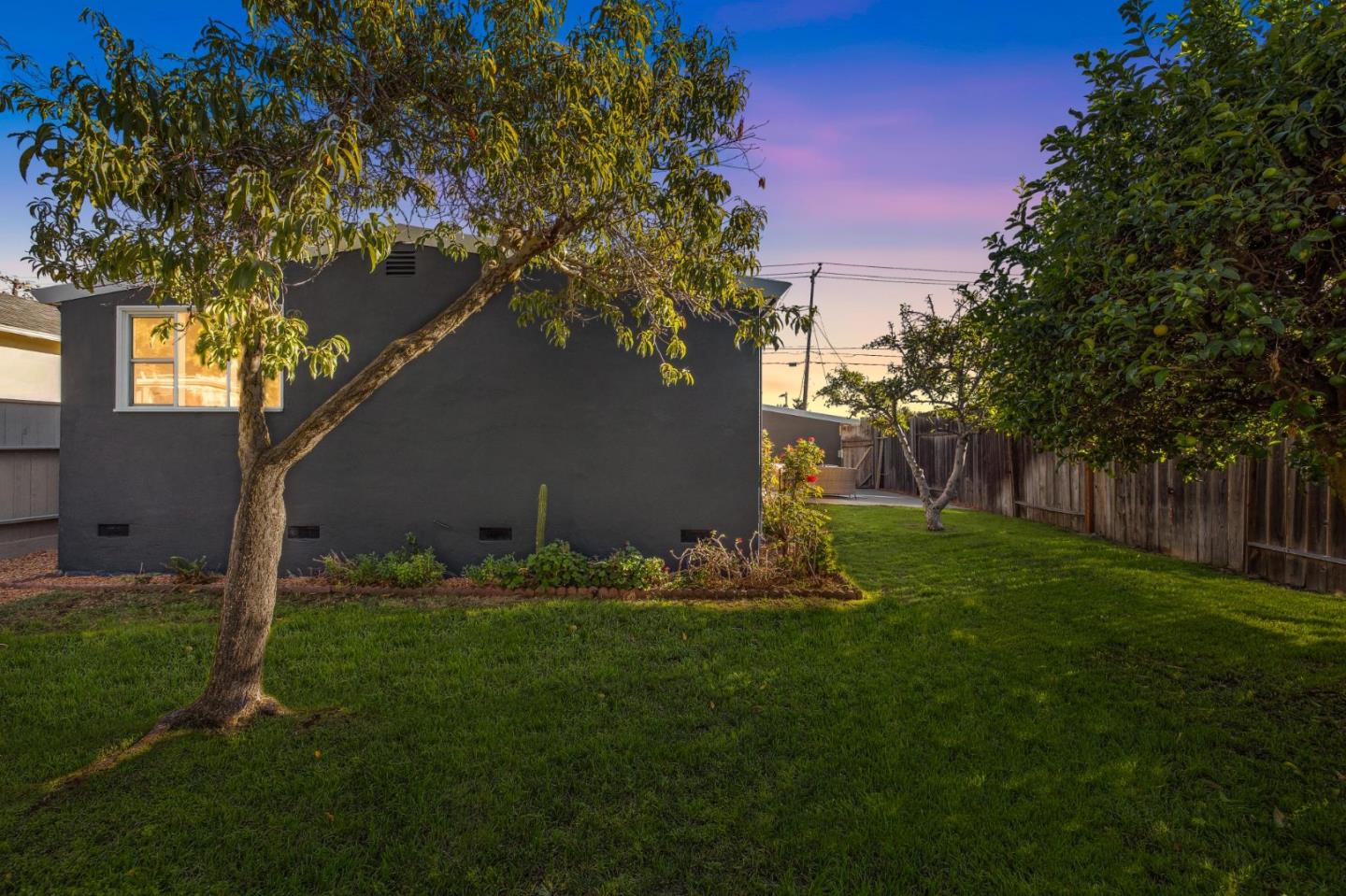 Detail Gallery Image 38 of 38 For 1575 Kavanaugh Dr, East Palo Alto,  CA 94303 - 3 Beds | 2 Baths