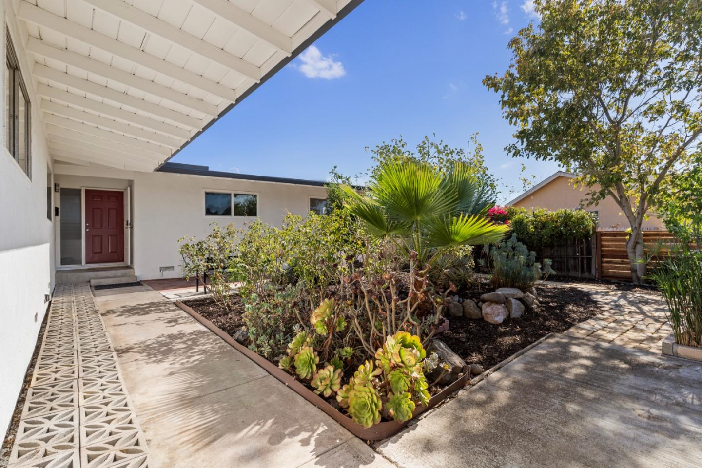 Detail Gallery Image 8 of 100 For 310 Callan St, Milpitas,  CA 95035 - 3 Beds | 2 Baths