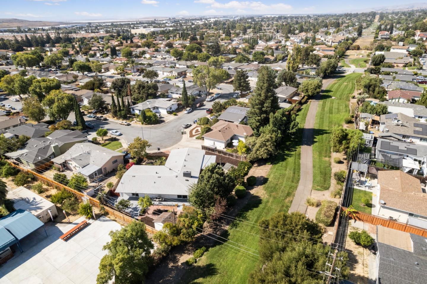 Detail Gallery Image 96 of 100 For 310 Callan St, Milpitas,  CA 95035 - 3 Beds | 2 Baths