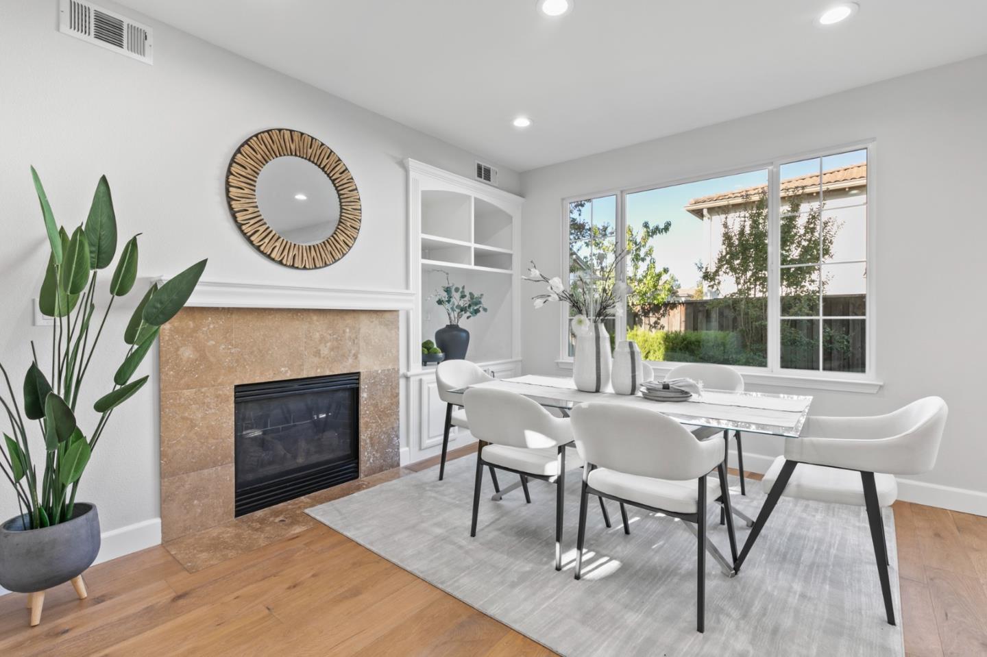 Detail Gallery Image 5 of 24 For 2557 Mclaren Ln, San Ramon,  CA 94582 - 3 Beds | 2/1 Baths