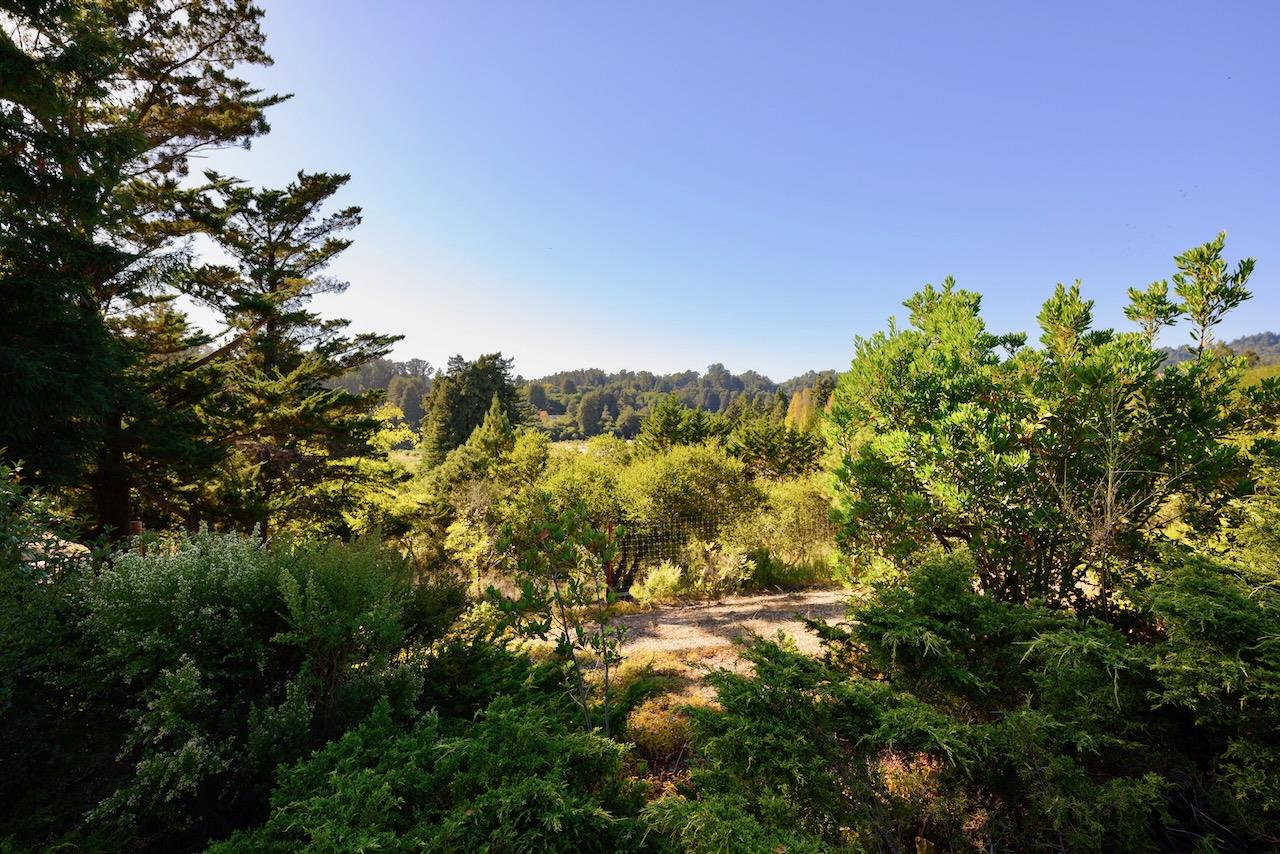 Detail Gallery Image 73 of 99 For 100 Pleasant Heights Dr, Aptos,  CA 95003 - 4 Beds | 4 Baths