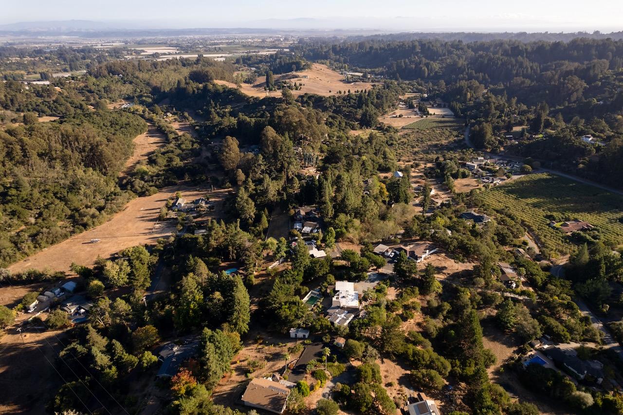 Detail Gallery Image 98 of 99 For 100 Pleasant Heights Dr, Aptos,  CA 95003 - 4 Beds | 4 Baths