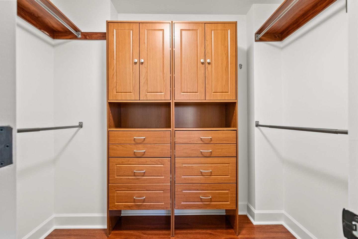 Detail Gallery Image 30 of 46 For 66 Barneson Ave, San Mateo,  CA 94402 - 3 Beds | 2/1 Baths