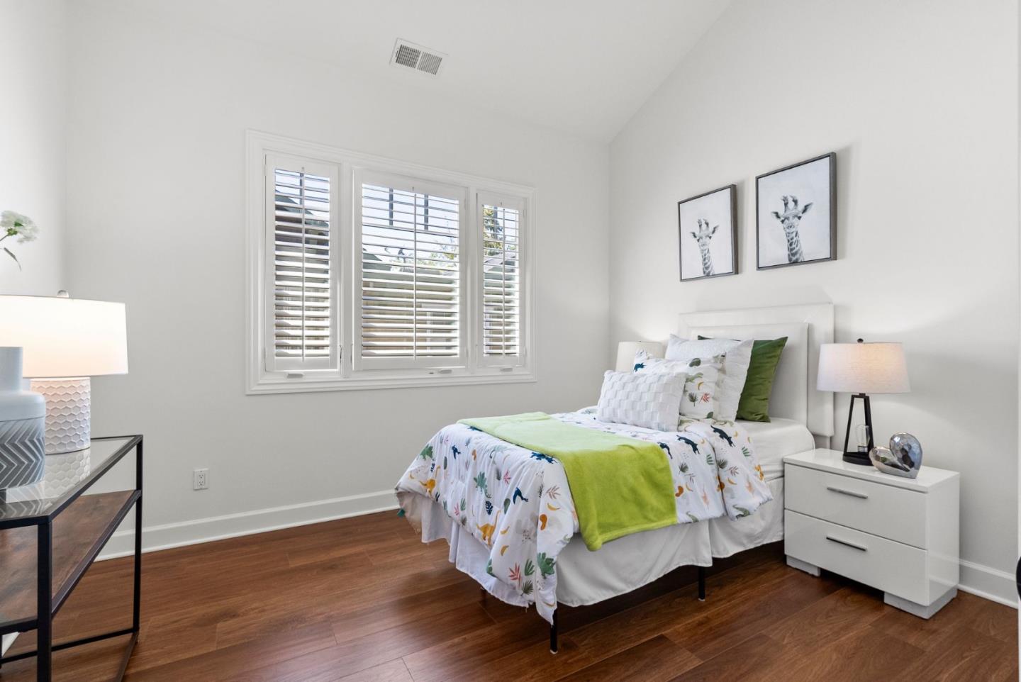 Detail Gallery Image 37 of 46 For 66 Barneson Ave, San Mateo,  CA 94402 - 3 Beds | 2/1 Baths