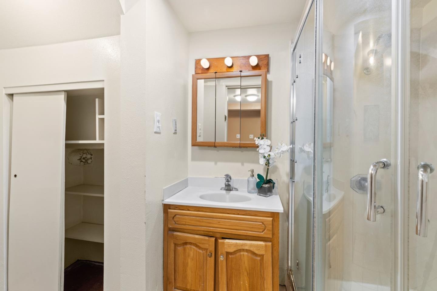 Detail Gallery Image 19 of 29 For 369 Santa Barbara Ave, Daly City,  CA 94014 - 3 Beds | 2 Baths