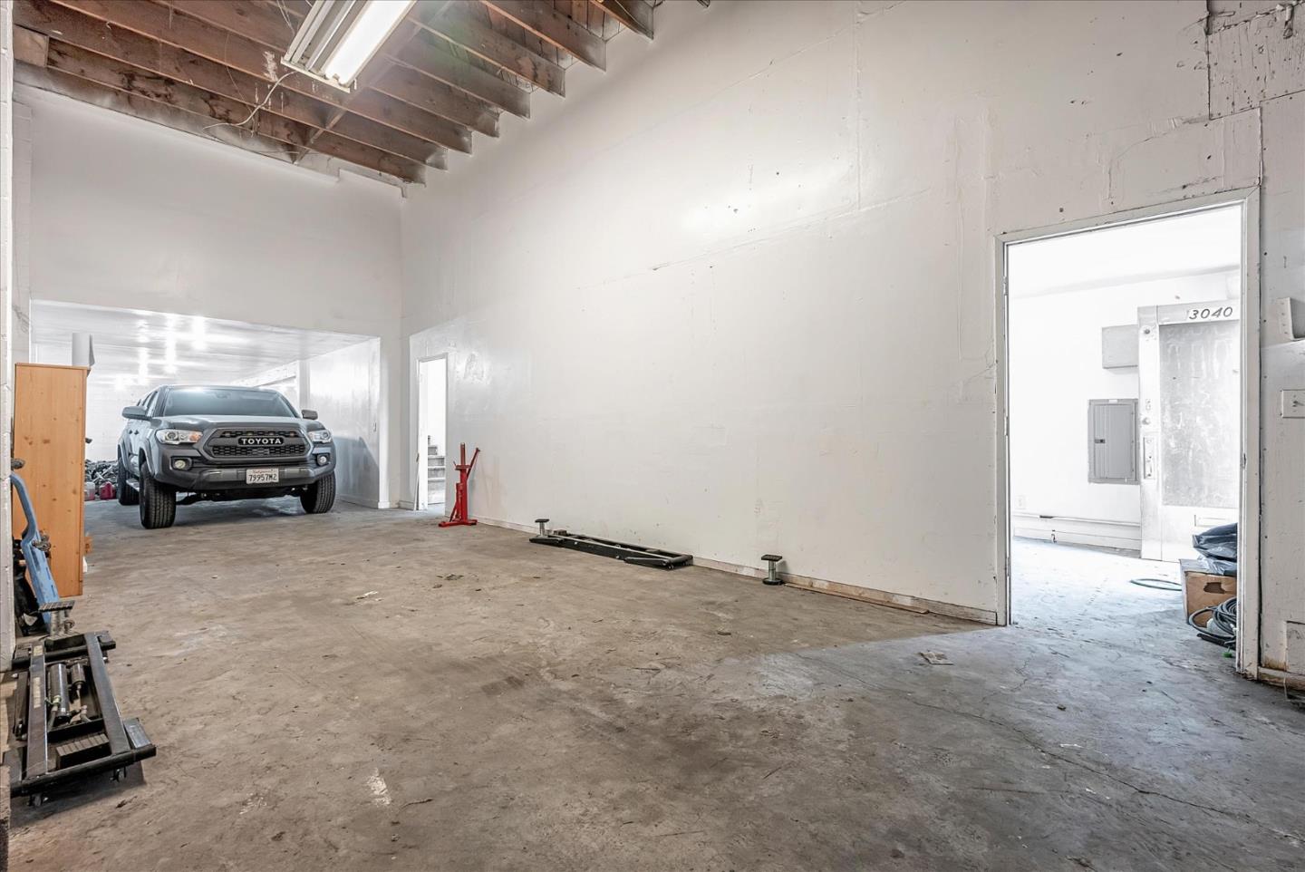 Detail Gallery Image 38 of 53 For 3038 Market St, Oakland,  CA 94608 - – Beds | – Baths