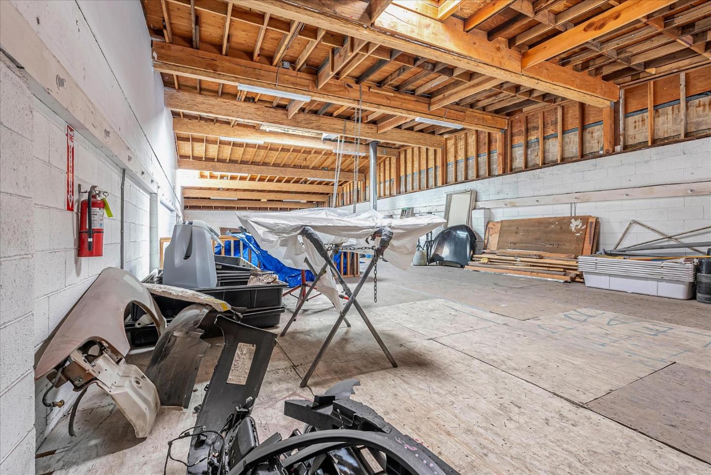 Detail Gallery Image 51 of 53 For 3038 Market St, Oakland,  CA 94608 - – Beds | – Baths