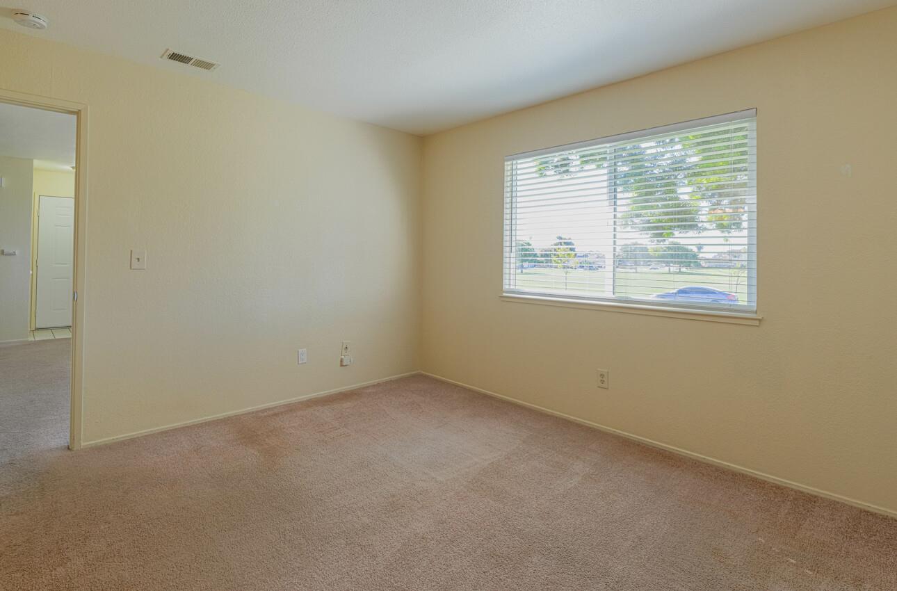 Detail Gallery Image 17 of 29 For 1867 Cherokee Dr #1,  Salinas,  CA 93906 - 1 Beds | 1 Baths