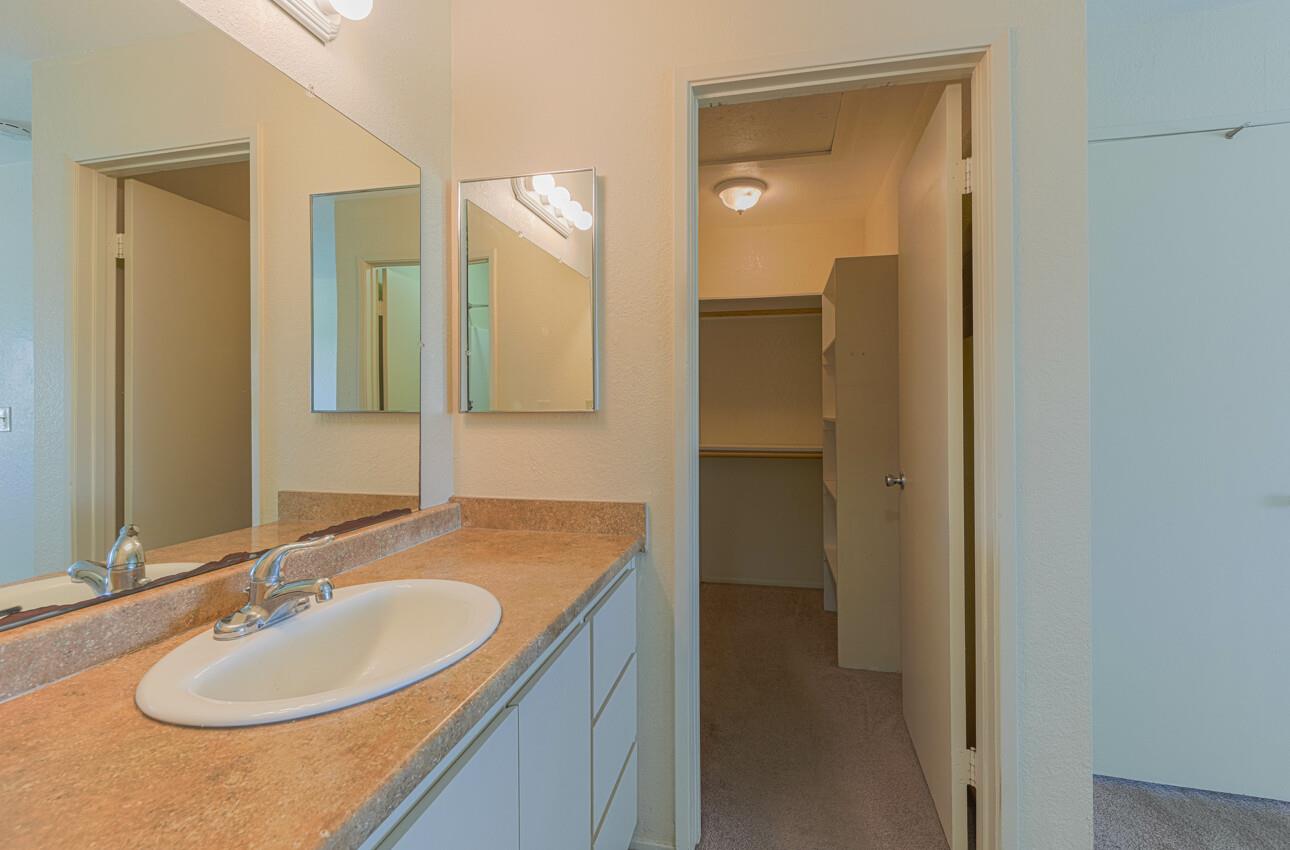 Detail Gallery Image 21 of 29 For 1867 Cherokee Dr #1,  Salinas,  CA 93906 - 1 Beds | 1 Baths