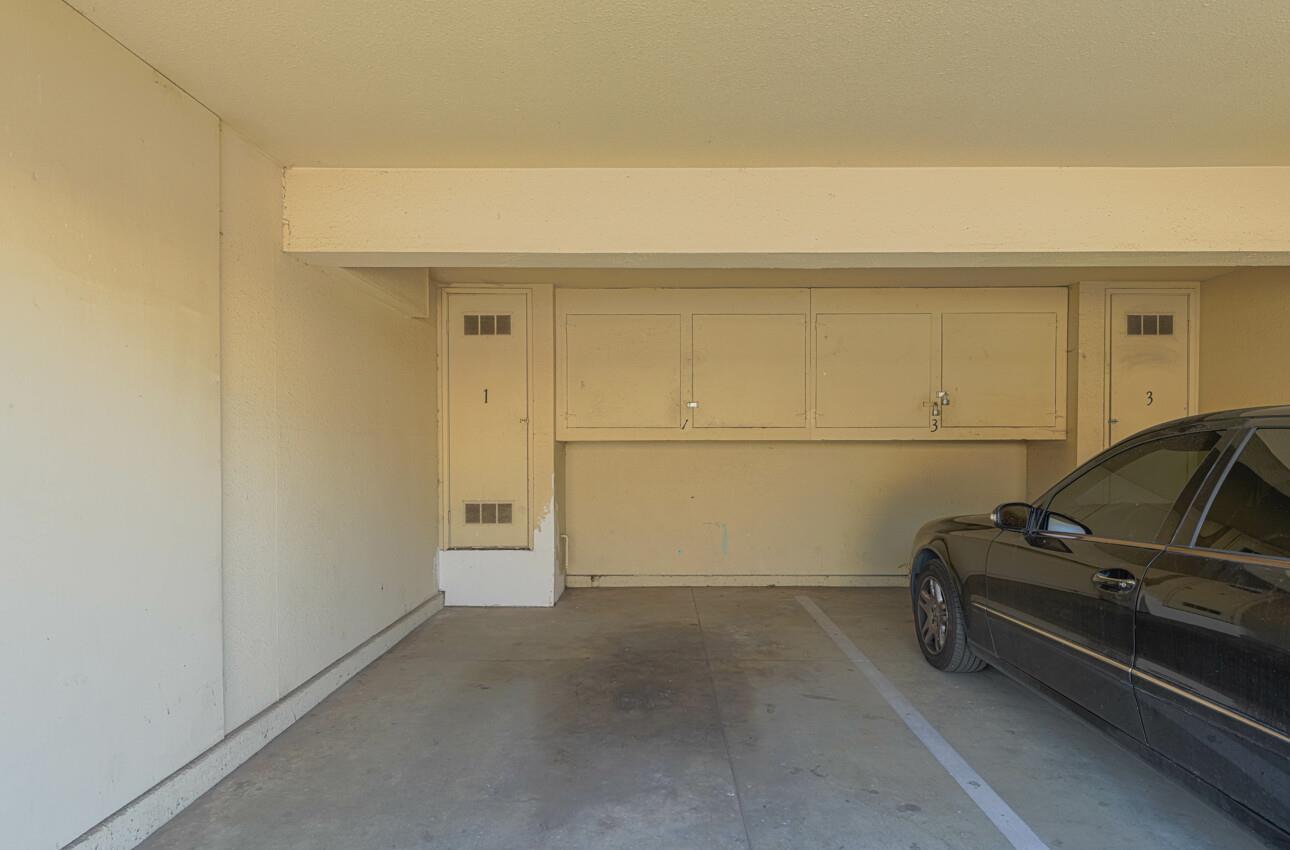 Detail Gallery Image 24 of 29 For 1867 Cherokee Dr #1,  Salinas,  CA 93906 - 1 Beds | 1 Baths