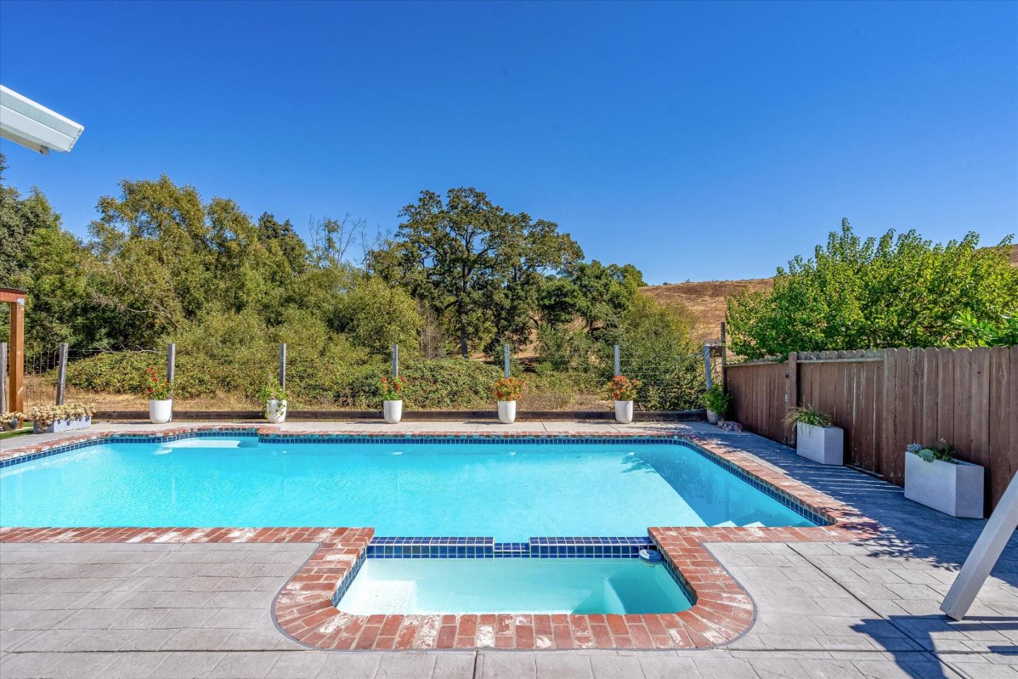 Detail Gallery Image 50 of 71 For 1026 Round Hill Cir, Napa,  CA 94558 - 4 Beds | 2 Baths