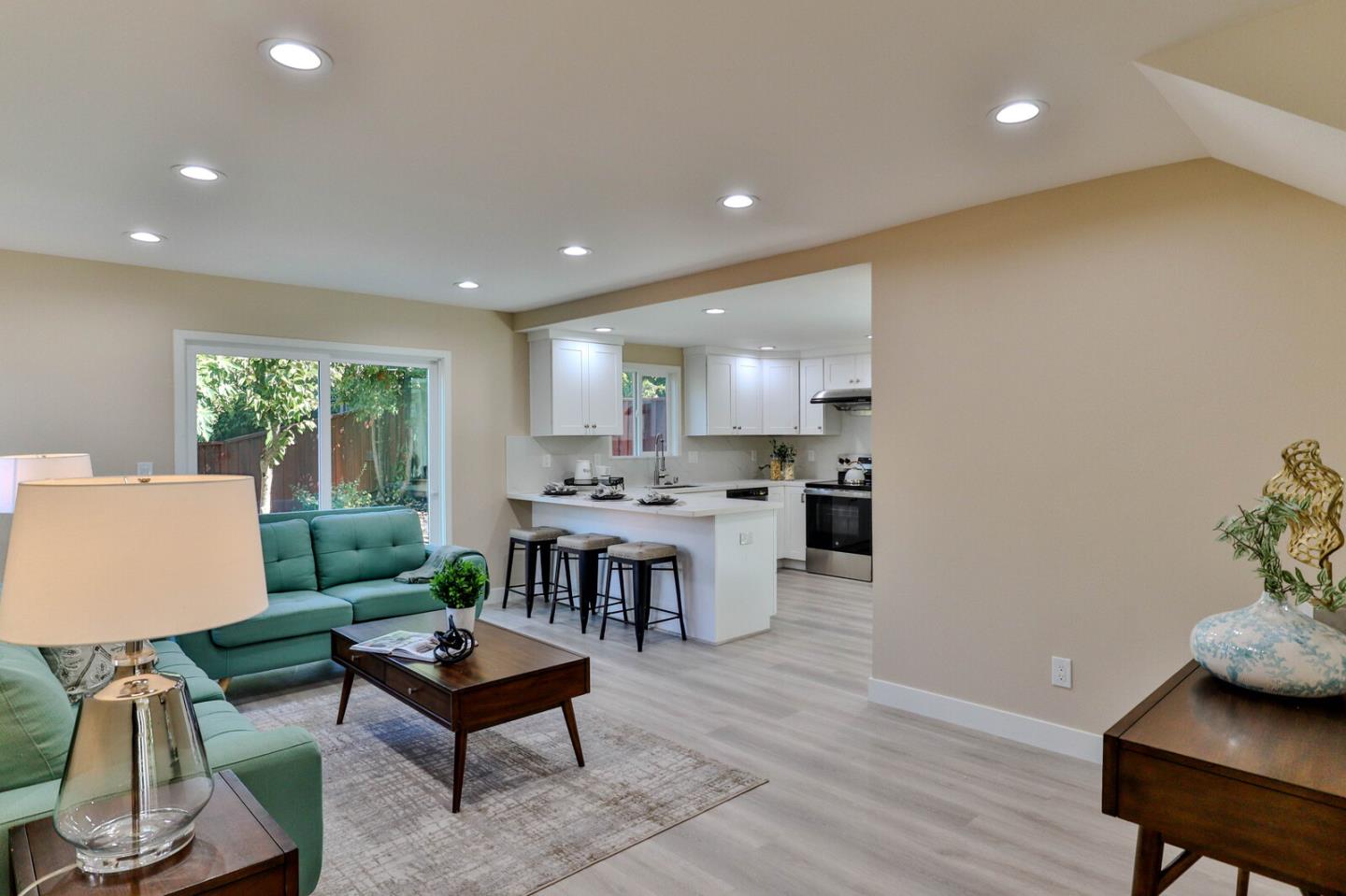 Detail Gallery Image 25 of 65 For 511 Weybridge Dr, San Jose,  CA 95123 - 4 Beds | 3/1 Baths