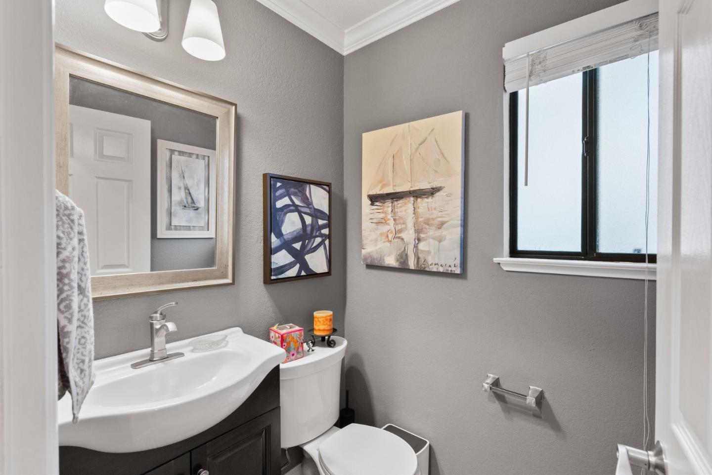 Detail Gallery Image 14 of 36 For 341 Creekwood Ct, Morgan Hill,  CA 95037 - 2 Beds | 2/1 Baths