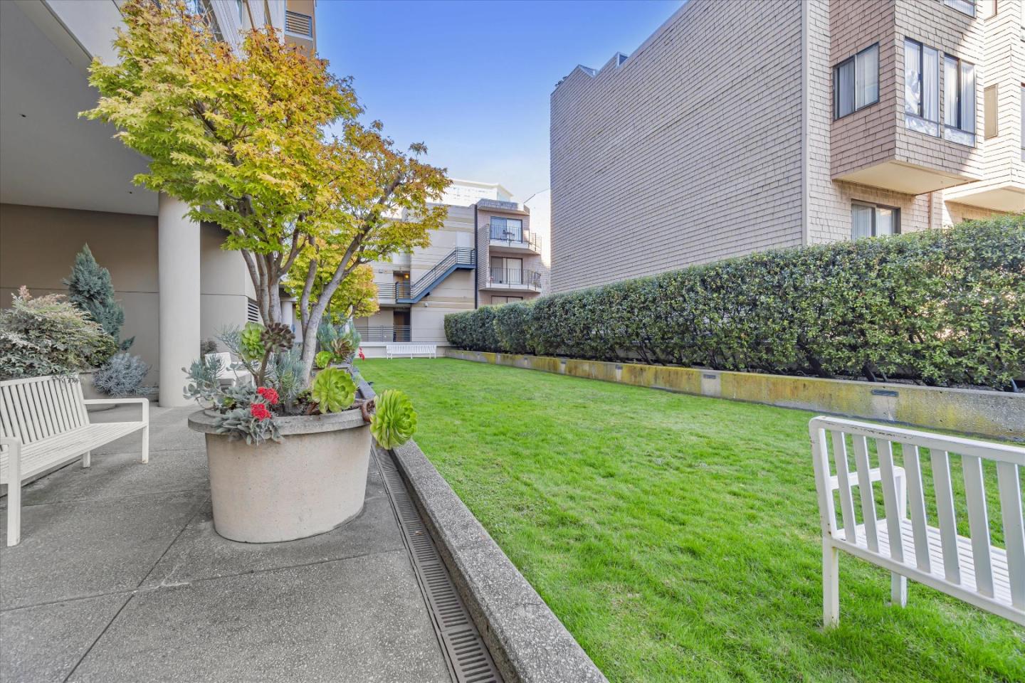 Detail Gallery Image 48 of 50 For 1388 Gough St #406,  San Francisco,  CA 94109 - 2 Beds | 2 Baths