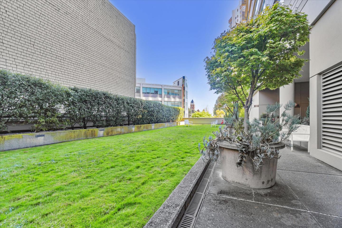 Detail Gallery Image 49 of 50 For 1388 Gough St #406,  San Francisco,  CA 94109 - 2 Beds | 2 Baths