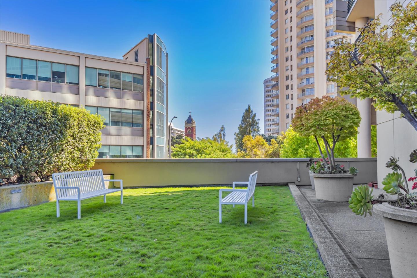 Detail Gallery Image 50 of 50 For 1388 Gough St #406,  San Francisco,  CA 94109 - 2 Beds | 2 Baths