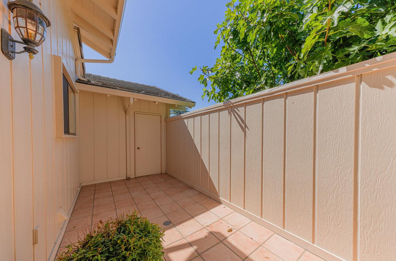 Detail Gallery Image 32 of 42 For 14005 Mountain Quail Rd, Salinas,  CA 93908 - 2 Beds | 2 Baths