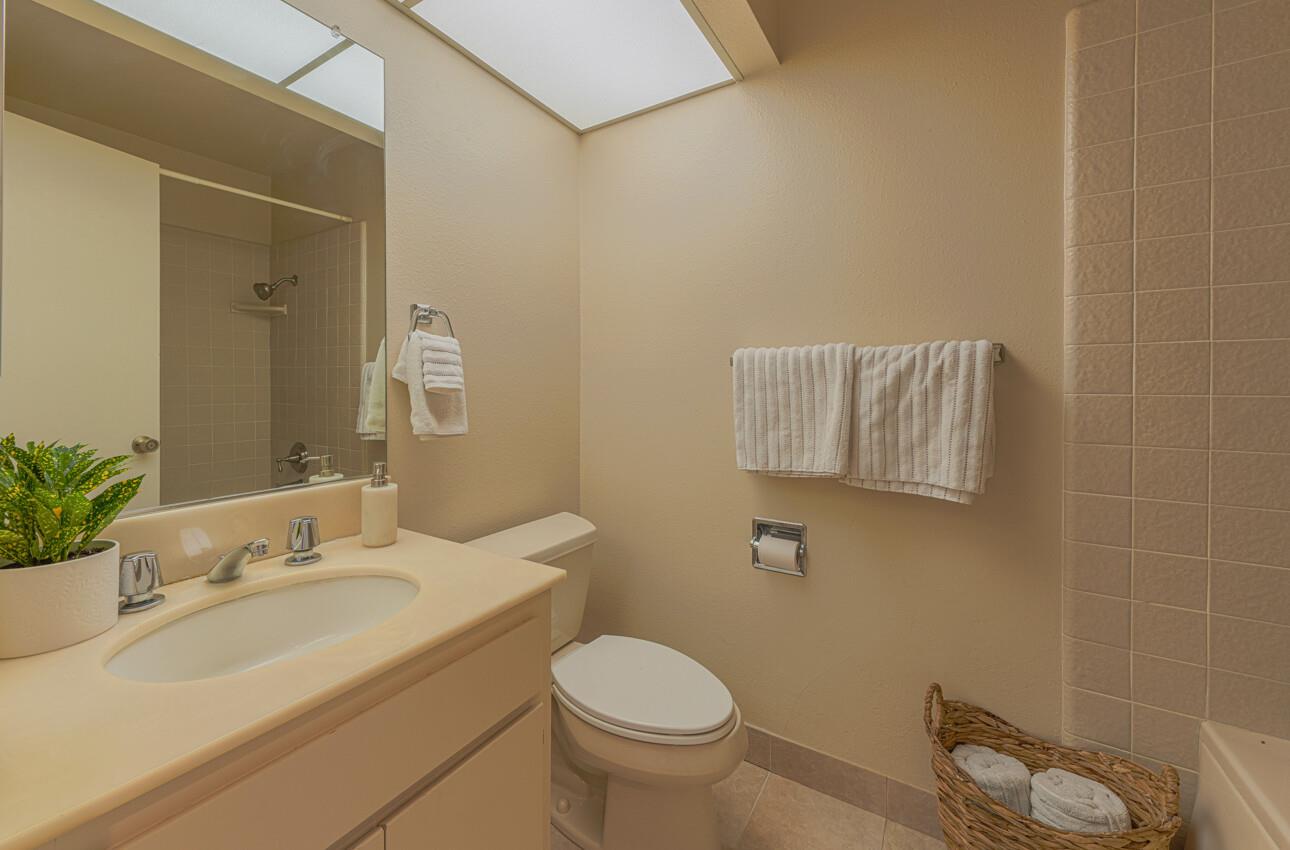 Detail Gallery Image 33 of 42 For 14005 Mountain Quail Rd, Salinas,  CA 93908 - 2 Beds | 2 Baths