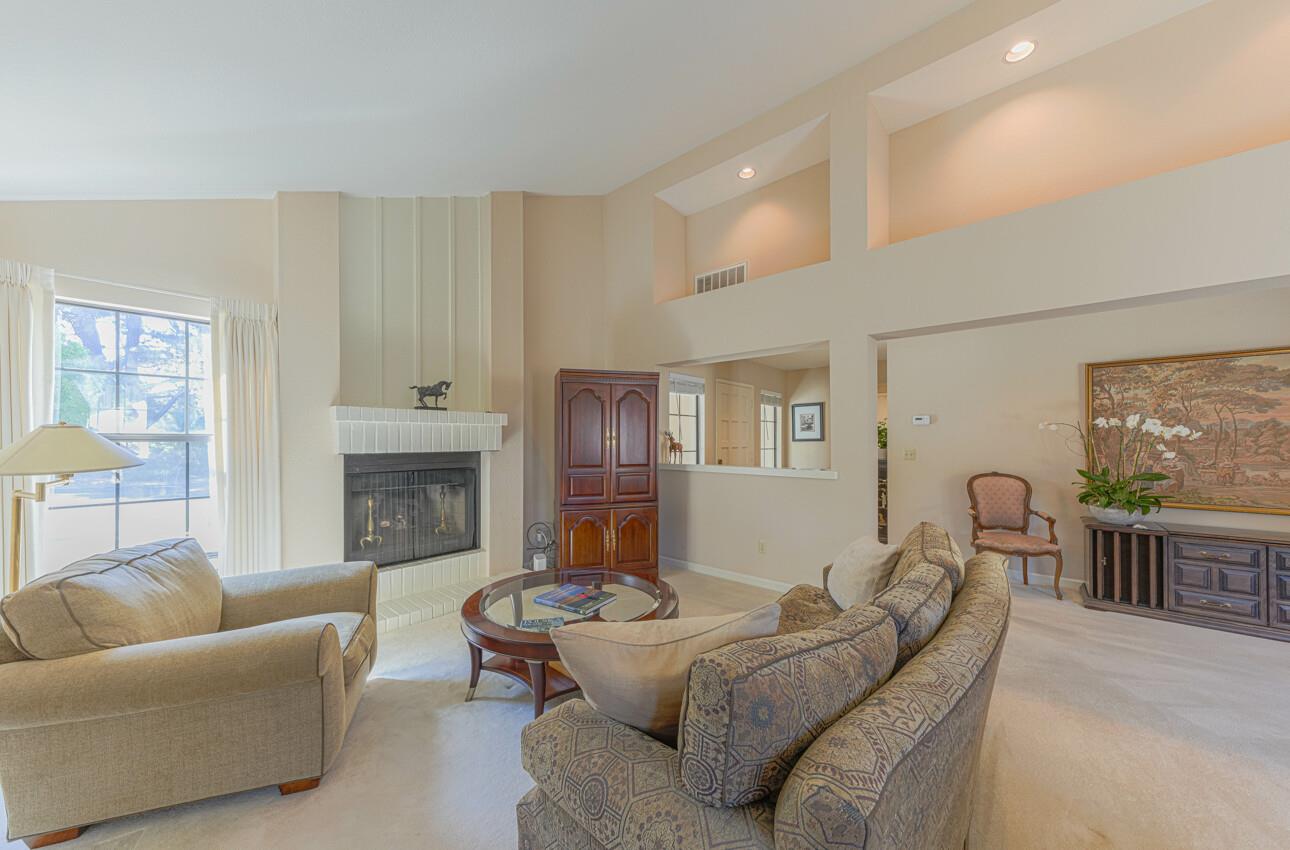 Detail Gallery Image 8 of 42 For 14005 Mountain Quail Rd, Salinas,  CA 93908 - 2 Beds | 2 Baths