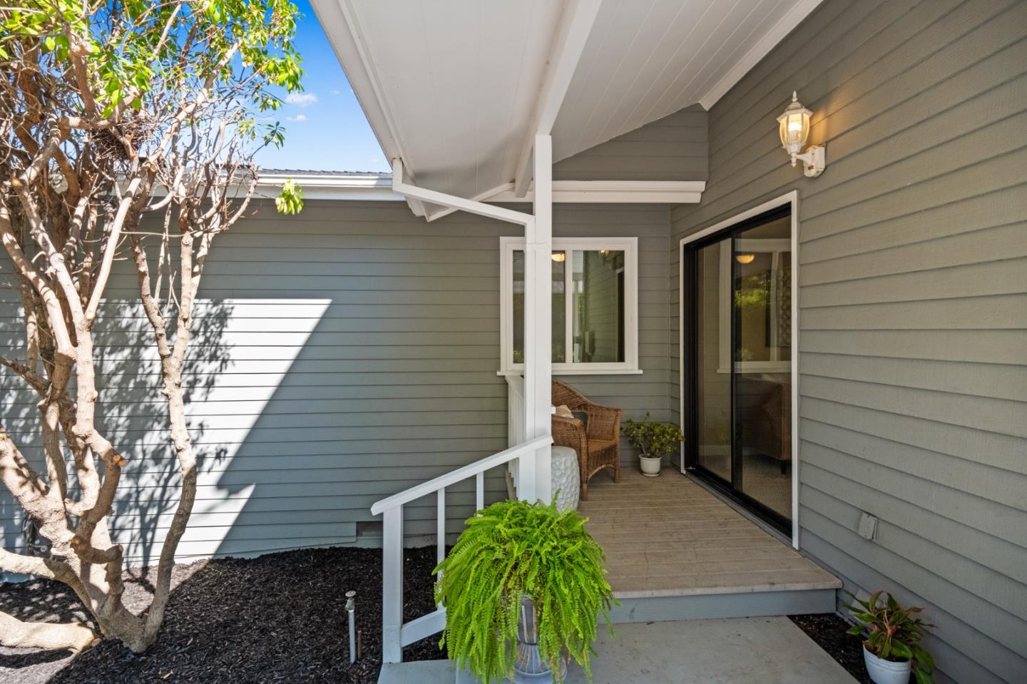 Detail Gallery Image 69 of 85 For 681 Upland Rd, Redwood City,  CA 94062 - 3 Beds | 2/1 Baths