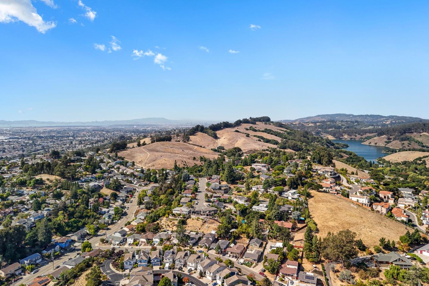 Detail Gallery Image 62 of 70 For 2764 Sydney Way, Castro Valley,  CA 94546 - 4 Beds | 3 Baths