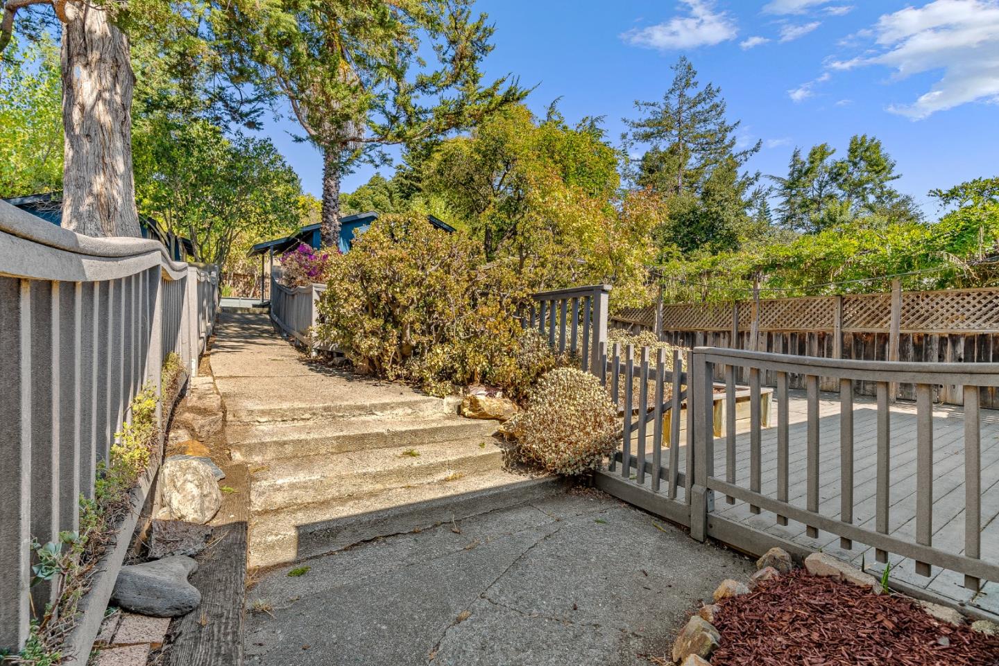 Detail Gallery Image 9 of 70 For 2764 Sydney Way, Castro Valley,  CA 94546 - 4 Beds | 3 Baths