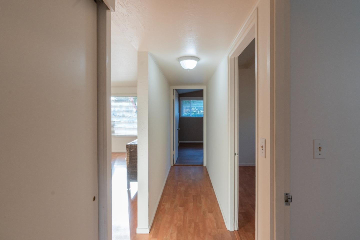 Detail Gallery Image 12 of 37 For 118 Gardenia Dr, Salinas,  CA 93906 - 3 Beds | 2 Baths