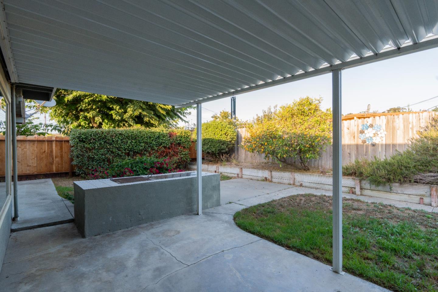 Detail Gallery Image 34 of 37 For 118 Gardenia Dr, Salinas,  CA 93906 - 3 Beds | 2 Baths