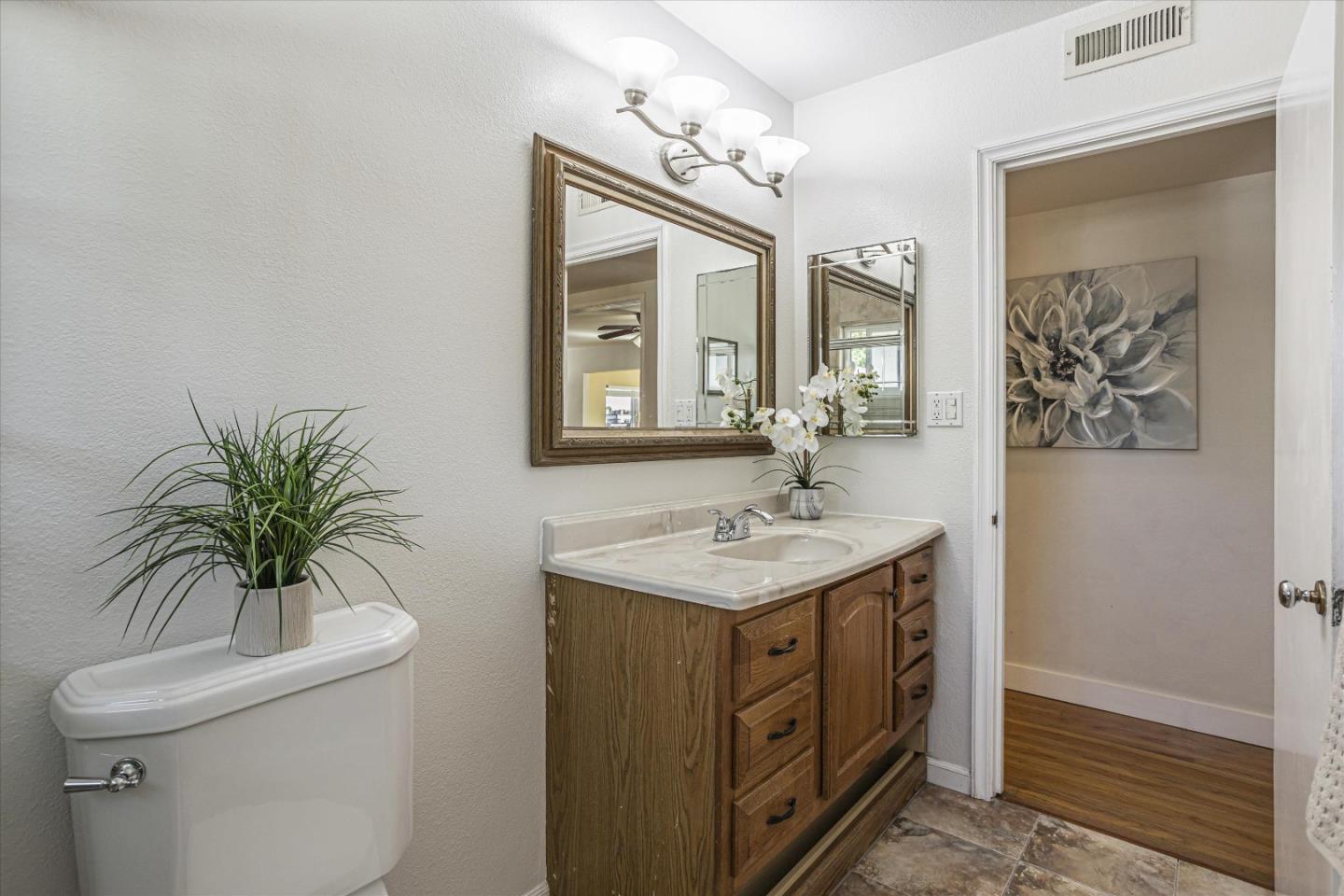 Detail Gallery Image 25 of 35 For 55 Casper St, Milpitas,  CA 95035 - 3 Beds | 2 Baths