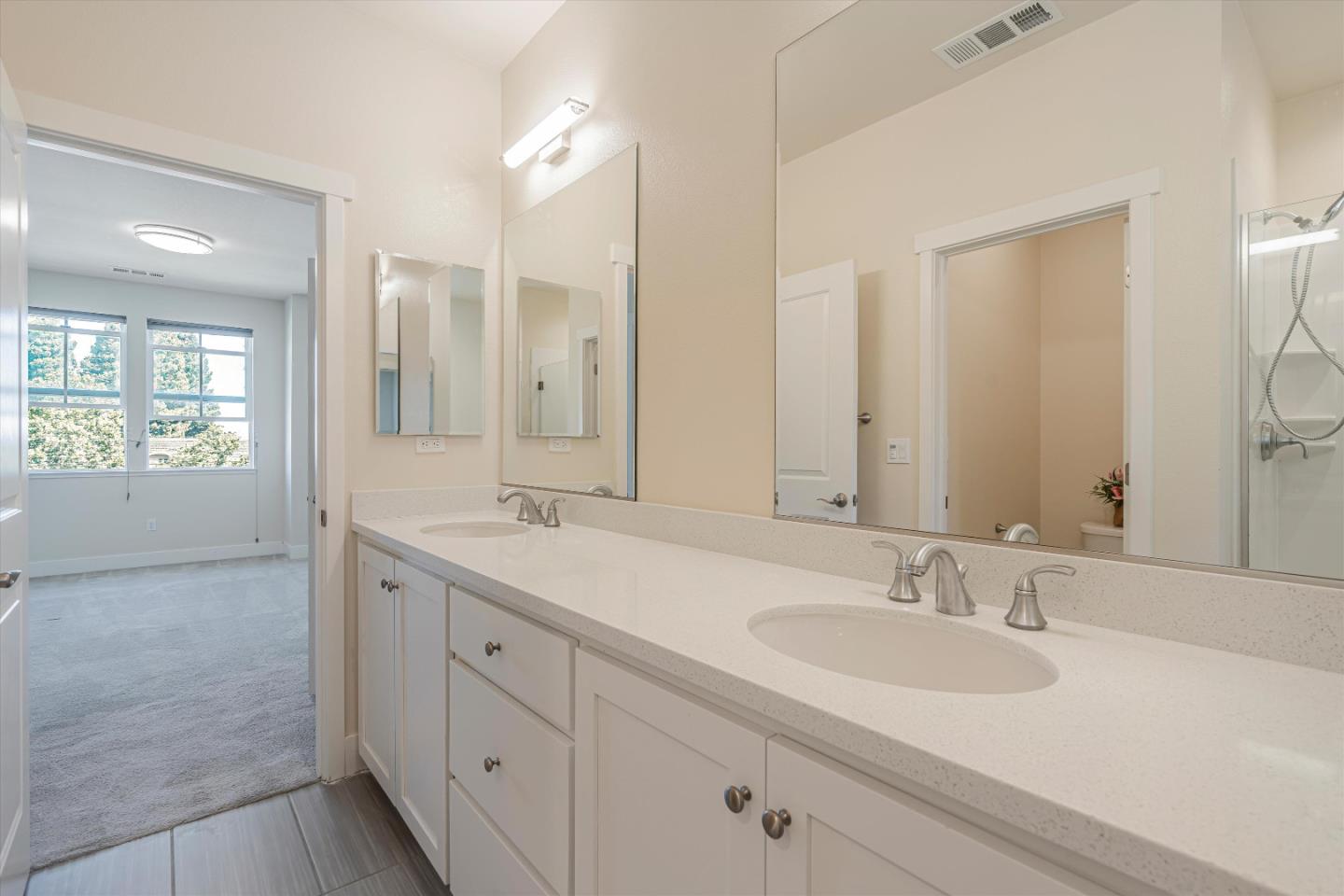 Detail Gallery Image 22 of 33 For 166 Tilton Ave, San Mateo,  CA 94401 - 2 Beds | 2 Baths