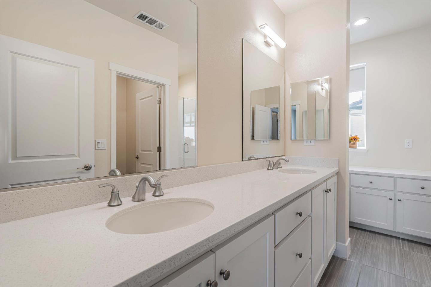 Detail Gallery Image 23 of 33 For 166 Tilton Ave, San Mateo,  CA 94401 - 2 Beds | 2 Baths