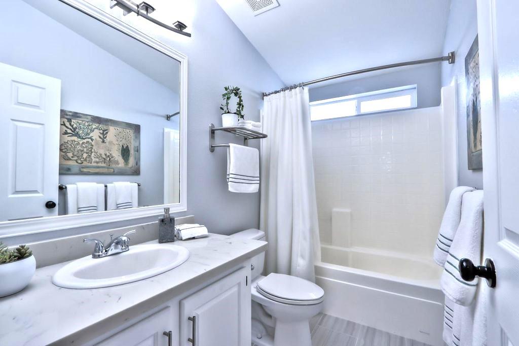 Detail Gallery Image 7 of 19 For 1220 Vienna Dr #476,  Sunnyvale,  CA 94089 - 3 Beds | 2 Baths