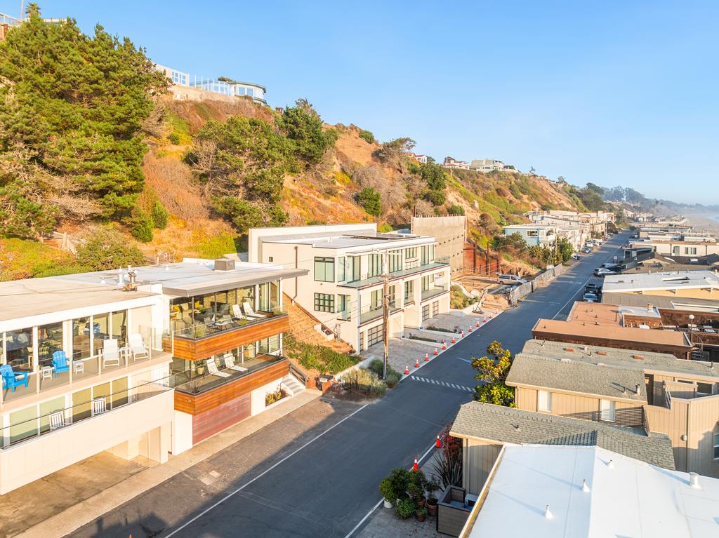 Detail Gallery Image 58 of 60 For 544 Beach Dr, Aptos,  CA 95003 - 3 Beds | 3 Baths