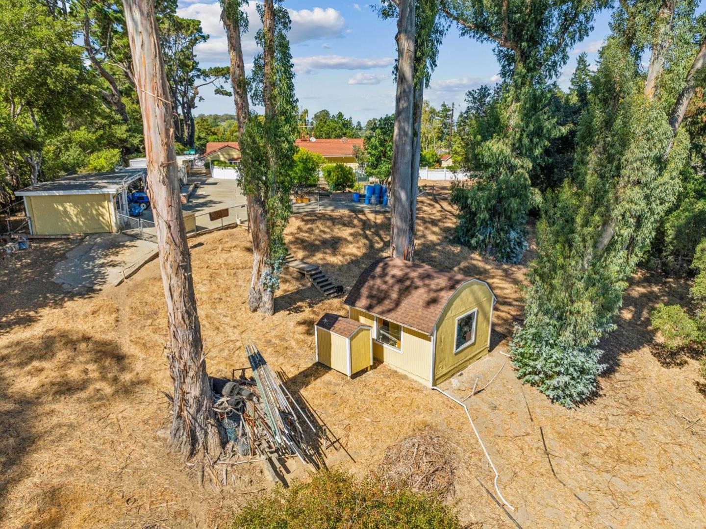 2915 Summit Drive, Hillsborough, California 94010, 4 Bedrooms Bedrooms, ,3 BathroomsBathrooms,Residential,For Sale,2915 Summit Drive,ML81982628