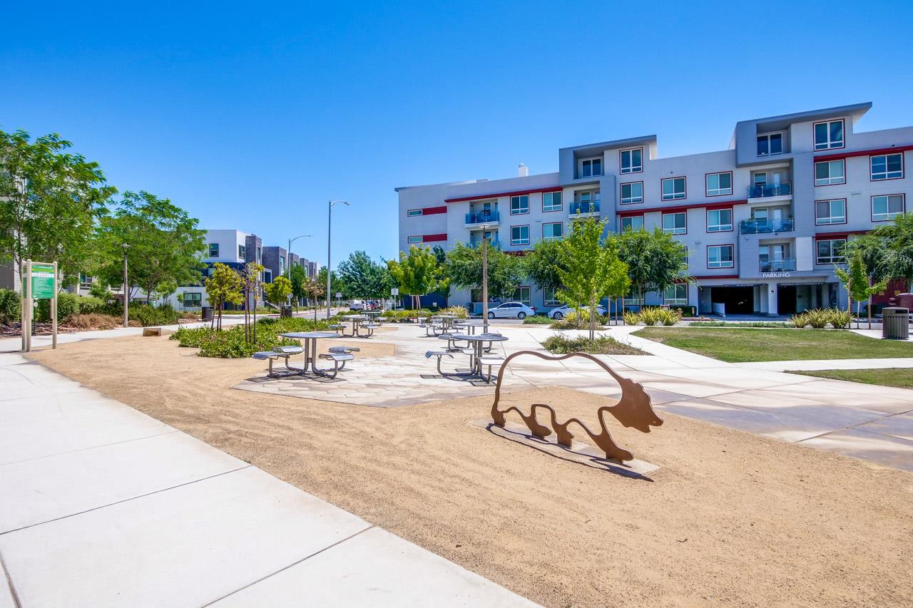 Detail Gallery Image 78 of 82 For 5750 Stealth Loop, San Jose,  CA 95119 - 2 Beds | 2/1 Baths