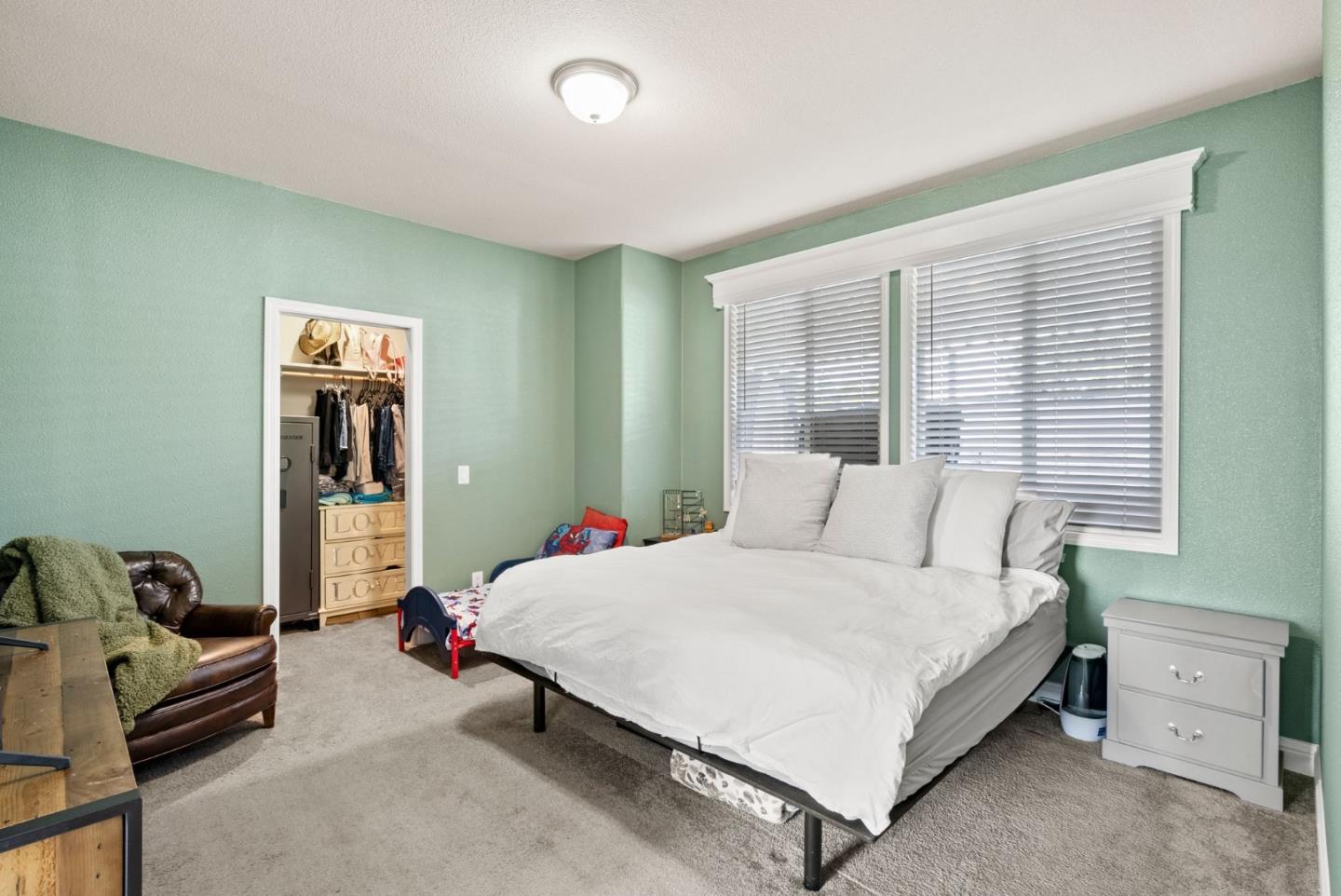 Detail Gallery Image 14 of 34 For 2900 Fairview Rd #13,  Hollister,  CA 95023 - 4 Beds | 2 Baths