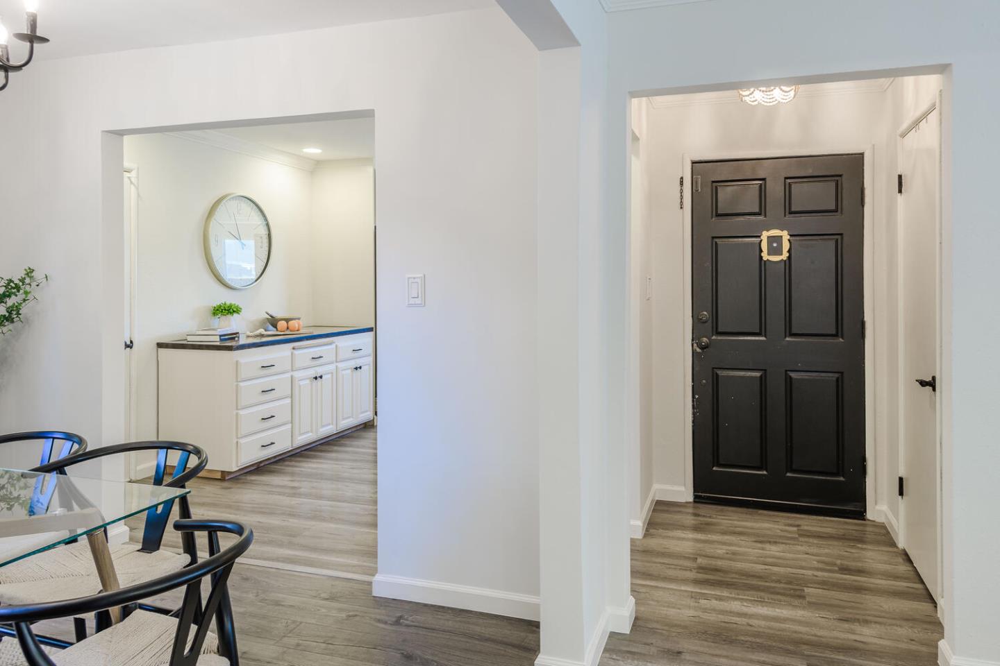 Detail Gallery Image 9 of 16 For 27 N Rochester St, San Mateo,  CA 94401 - 2 Beds | 1 Baths