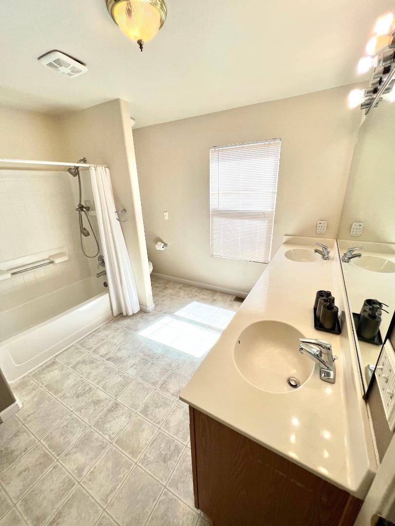 Detail Gallery Image 31 of 49 For 1293 Sunrise Dr, Merced,  CA 95348 - 3 Beds | 2/1 Baths