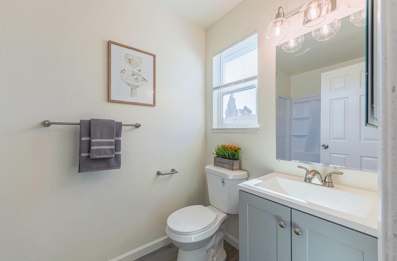 Detail Gallery Image 16 of 19 For 2366 N Main St #10,  Salinas,  CA 93906 - 1 Beds | 1 Baths