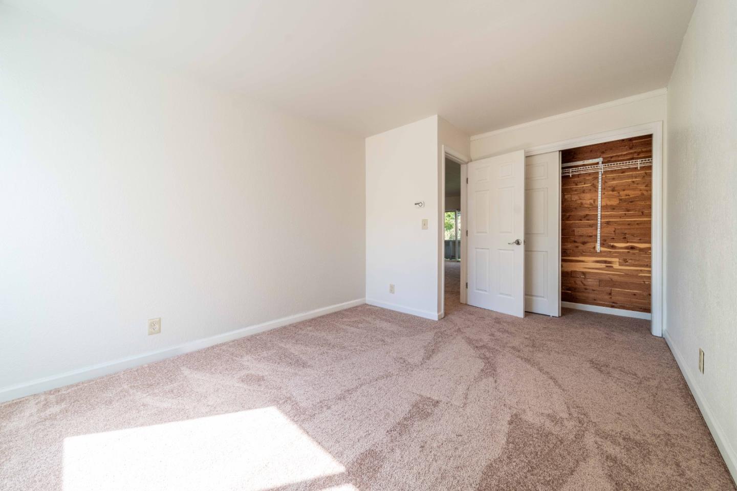 Detail Gallery Image 8 of 22 For 940 Kiely Blvd #H,  Santa Clara,  CA 95051 - 2 Beds | 1 Baths